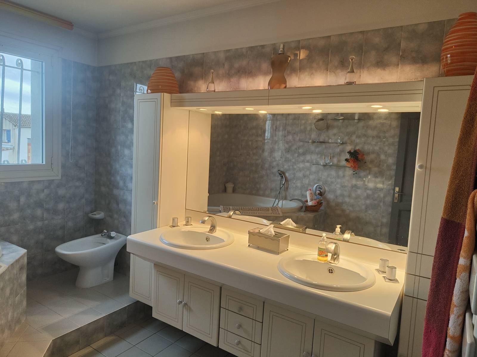 Rénovation complète d'une salle de bain proche Lunel dans l'Hérault