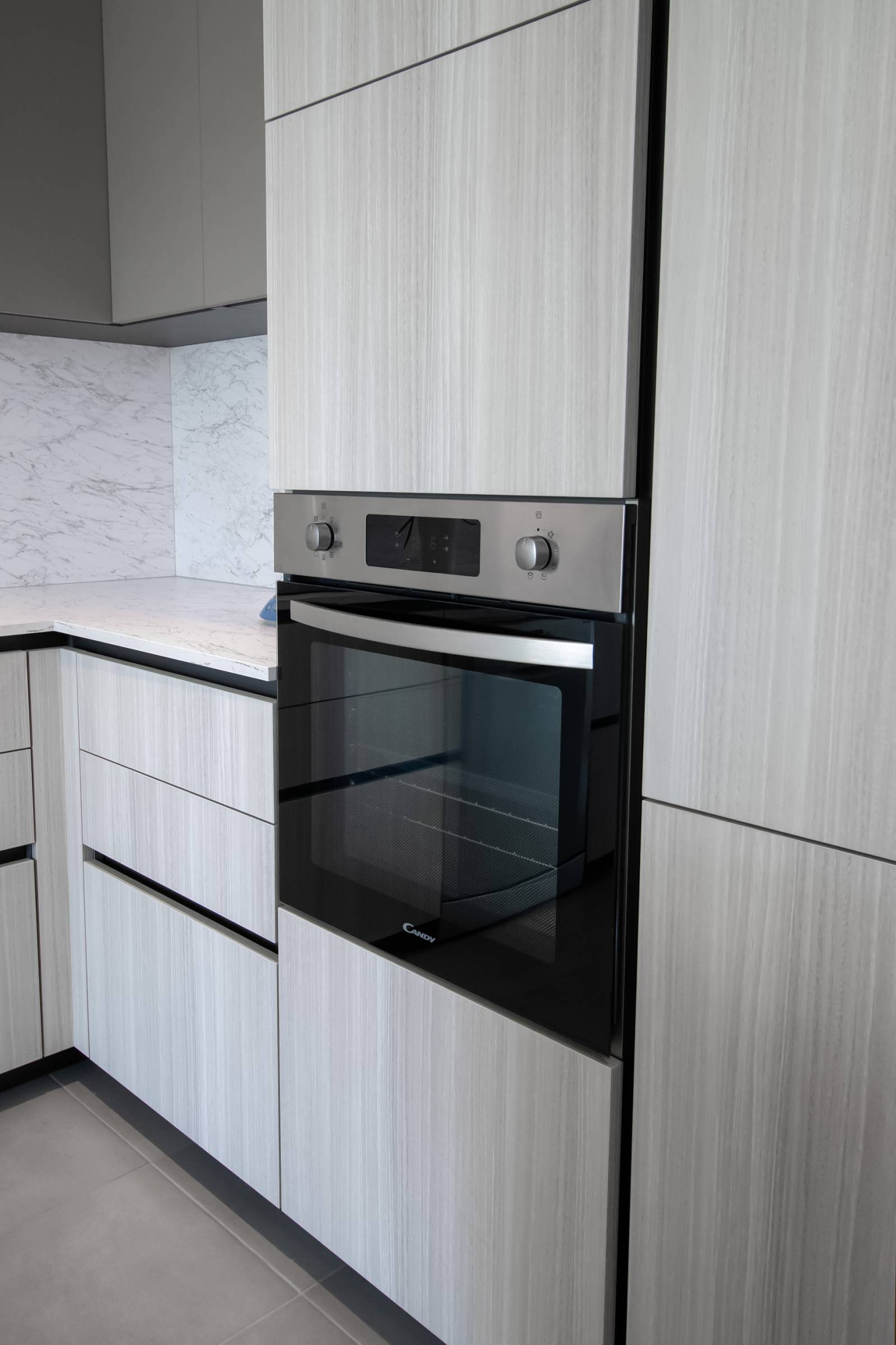 Cuisine moderne four Candy alès