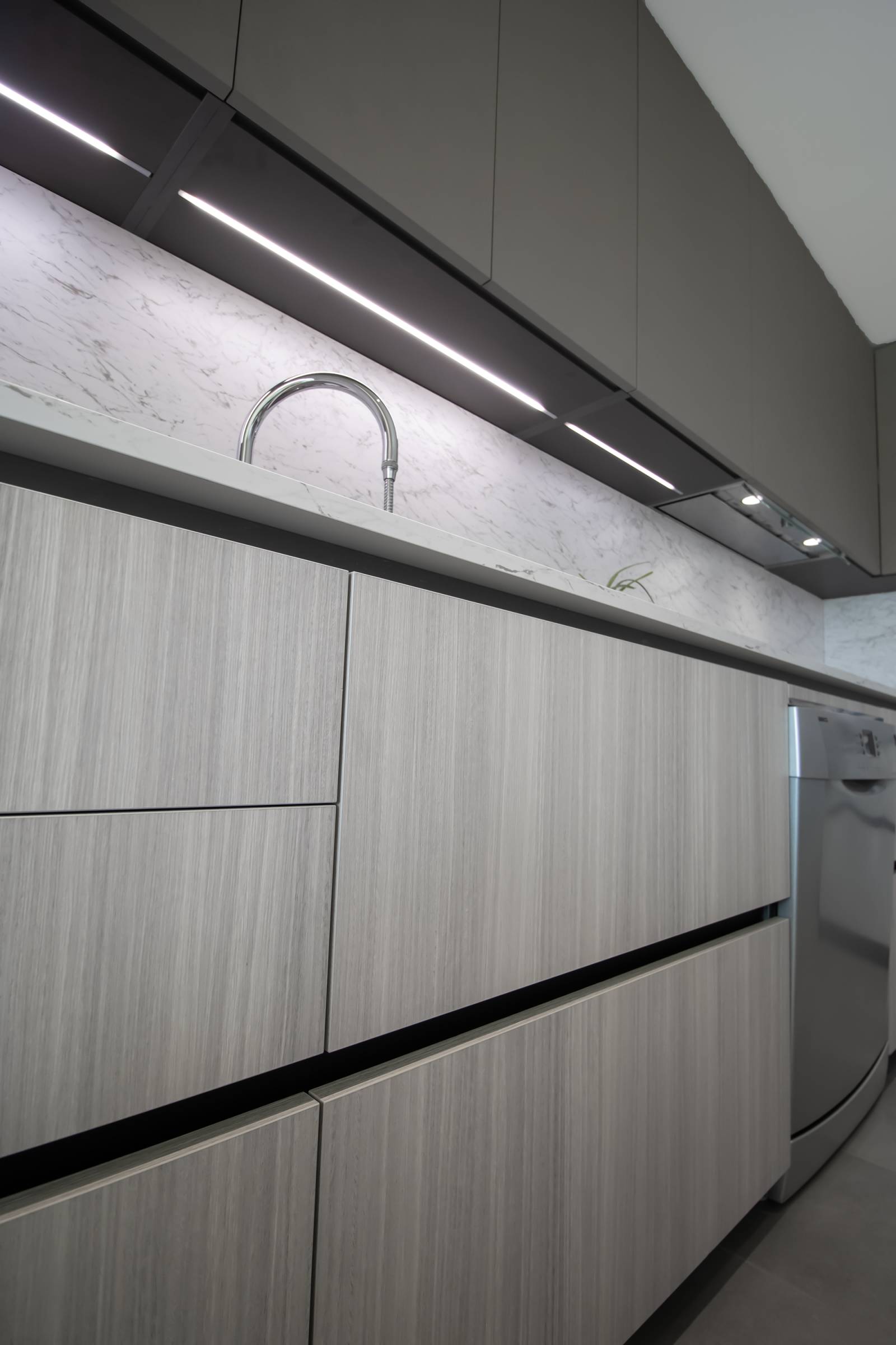 Mobilier en stratifié bois clair nîmes